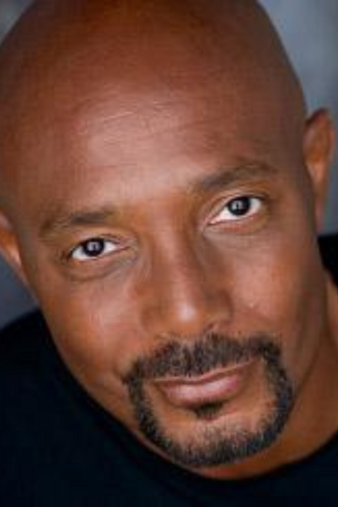 Gregory Wallace Headshot